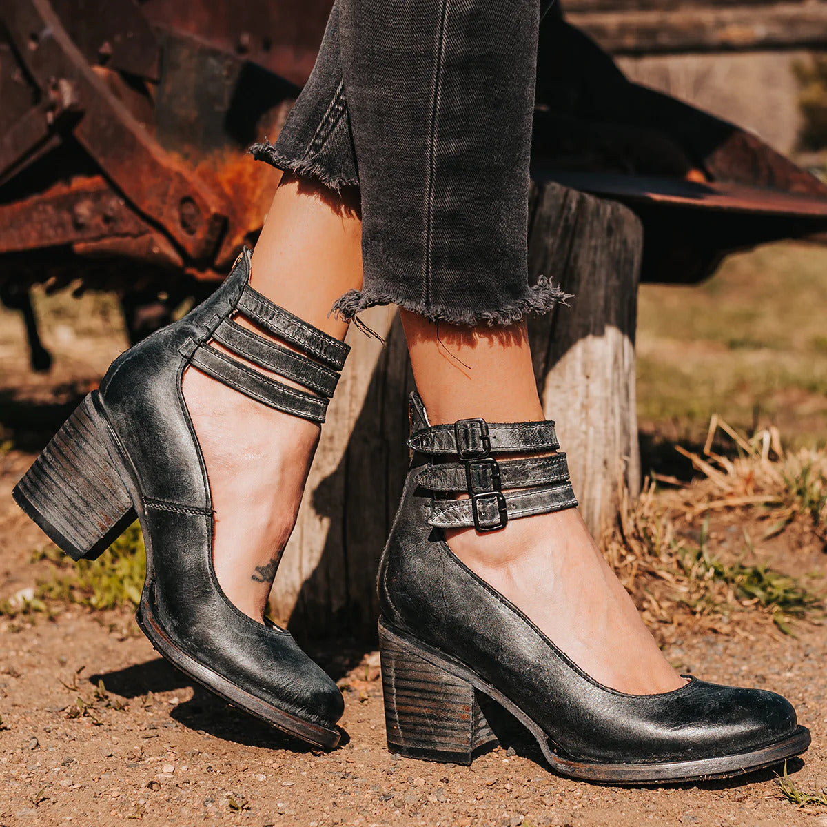 Celina | Vintage Pumps