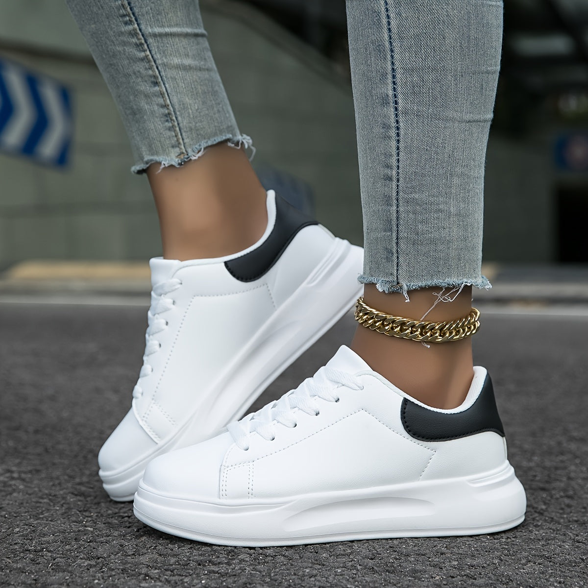 Lyric | Comfortable Sneakers