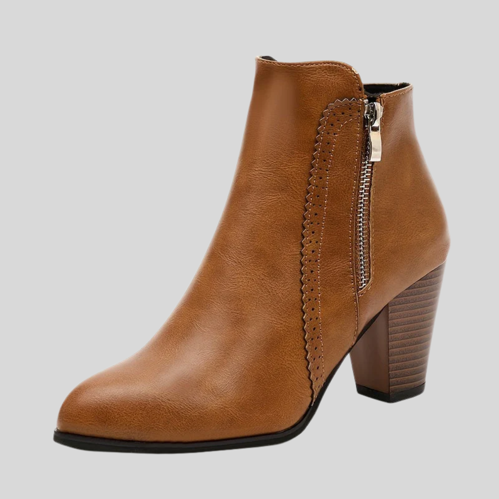 Lotte - Round-toe ankle boots with chunky heel