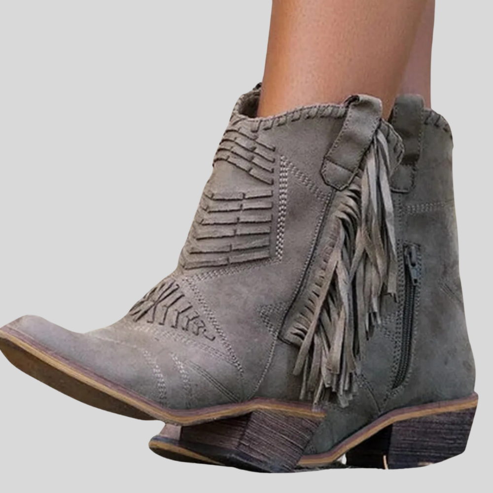 Cowely - Cowgirl Boots with Fringes