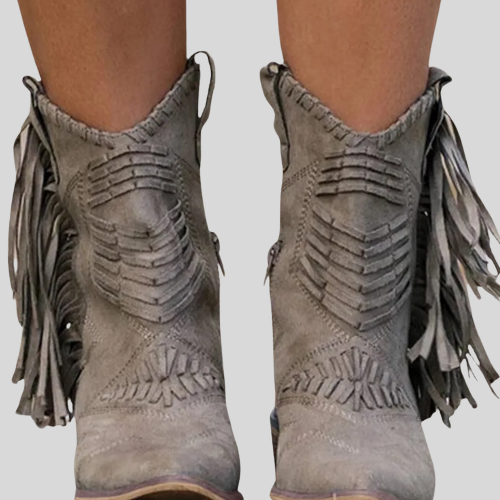 Cowely - Cowgirl Boots with Fringes