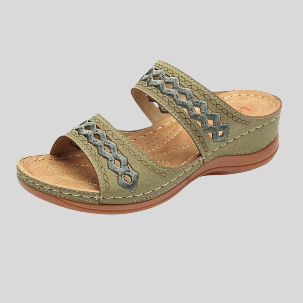 Wallis - Casual slip-on sandals for women