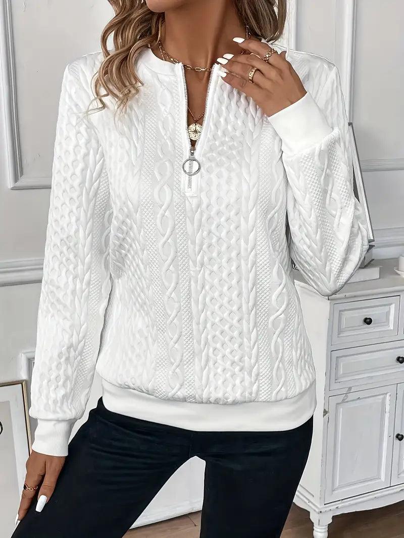 Viola | Chic Zip-Up Sweater