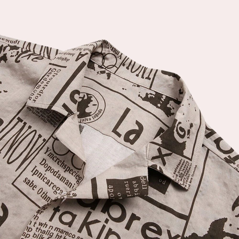 Davie - Modern men's shirt with newspaper print