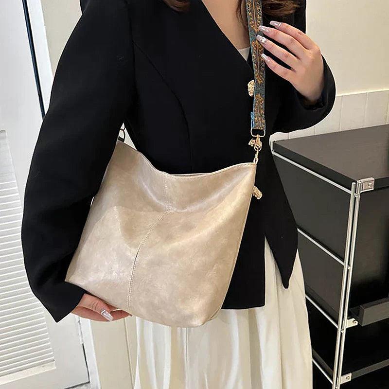 Clara | Classy Bag