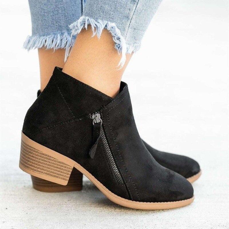 Chantal | Chic Ankle Boots