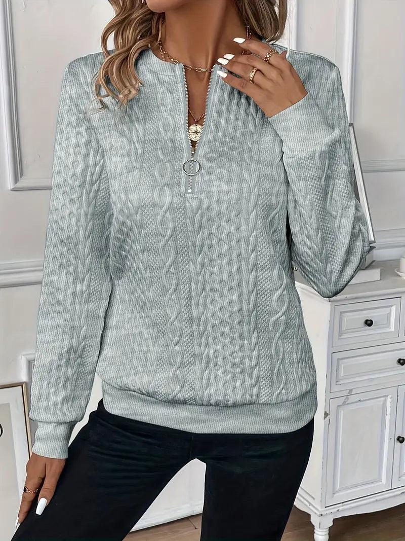 Viola | Chic Zip-Up Sweater